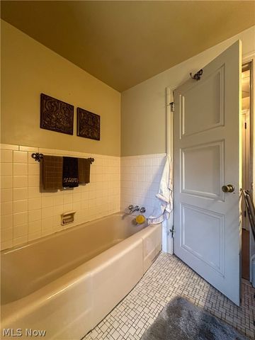 458 Hogarth Avenue, Niles, OH 44446