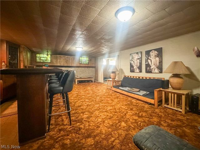 458 Hogarth Avenue, Niles, OH 44446