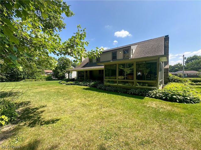 458 Hogarth Avenue, Niles, OH 44446