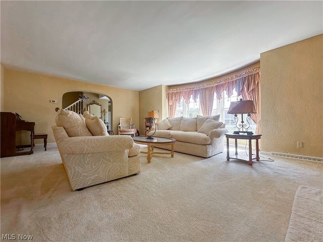 458 Hogarth Avenue, Niles, OH 44446