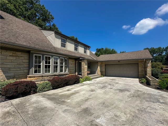 458 Hogarth Avenue, Niles, OH 44446