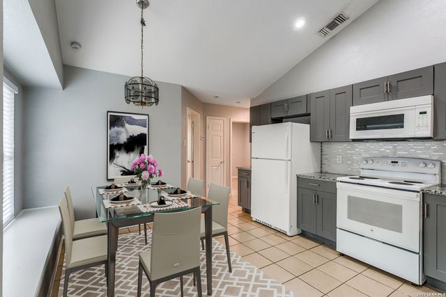 6318 Les Harrison, San Antonio, TX 78250