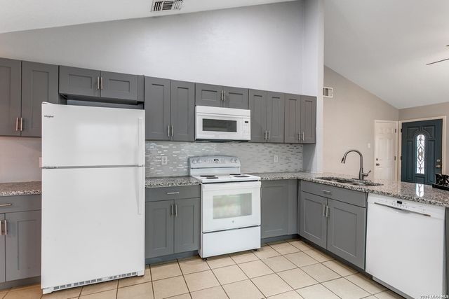 6318 Les Harrison, San Antonio, TX 78250