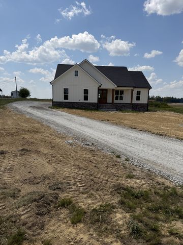 310 Webb Lane, Smithville, TN 37166