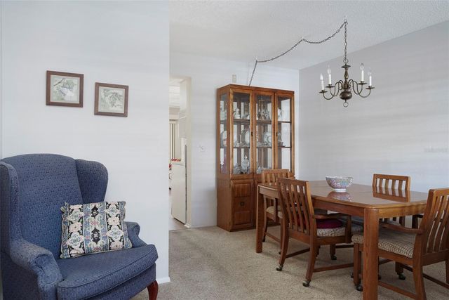 5090 BAY STREET NE 121, St Petersburg, FL 33703
