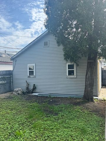 3039 S MILLARD Avenue, Chicago, IL 60623