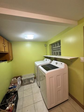3039 S MILLARD Avenue, Chicago, IL 60623
