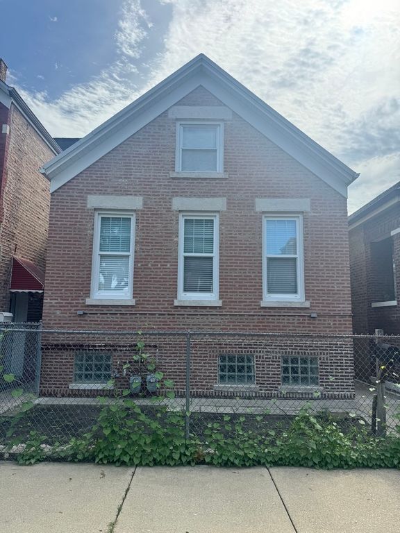 3039 S MILLARD Avenue, Chicago, IL 60623