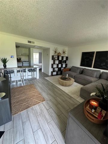 115 OYSTER BAY CIRCLE 170, Altamonte Springs, FL 32701