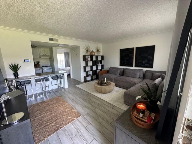 115 OYSTER BAY CIRCLE 170, Altamonte Springs, FL 32701