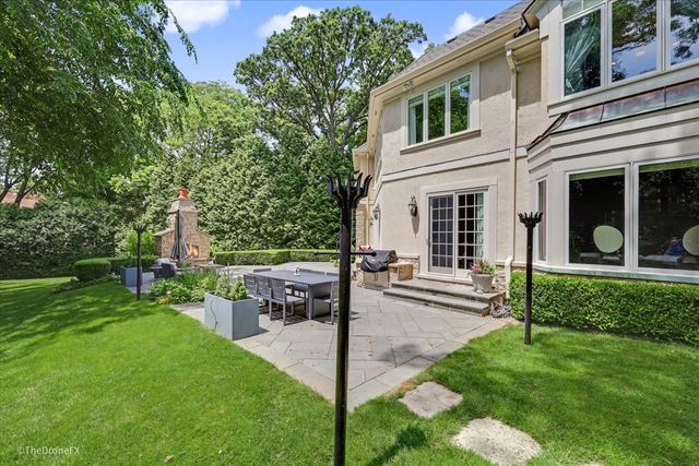 12 Carlisle Drive, Oak Brook, IL 60523