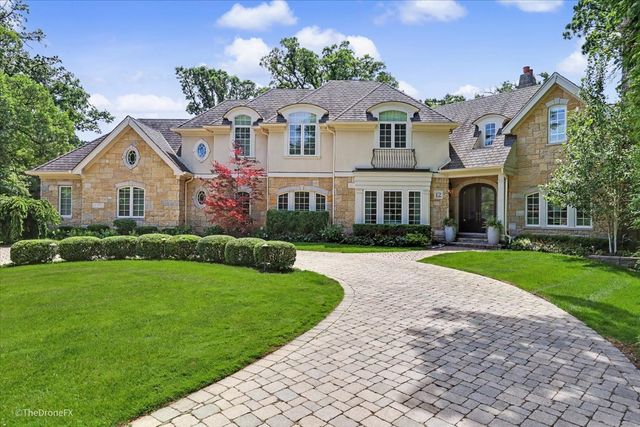 12 Carlisle Drive, Oak Brook, IL 60523