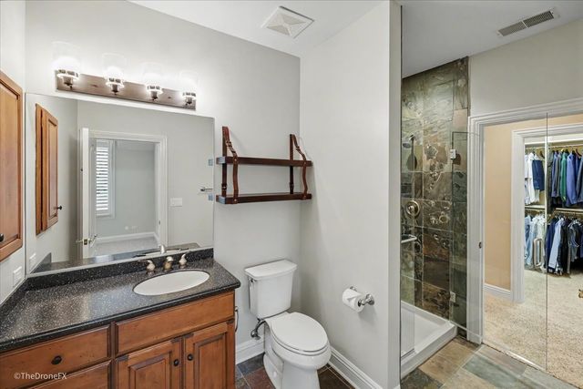 12 Carlisle Drive, Oak Brook, IL 60523