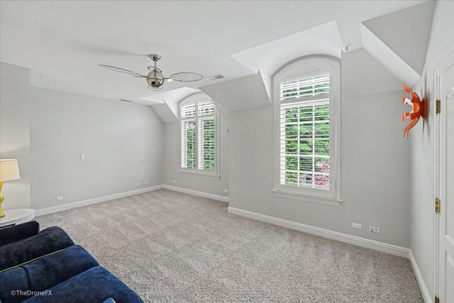 12 Carlisle Drive, Oak Brook, IL 60523