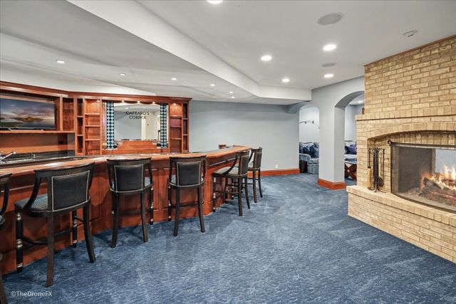 12 Carlisle Drive, Oak Brook, IL 60523