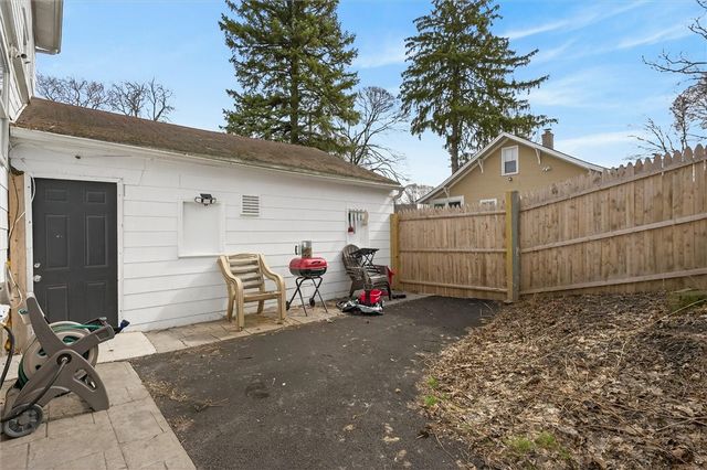 25 Whittier Park, Rochester, NY 14621