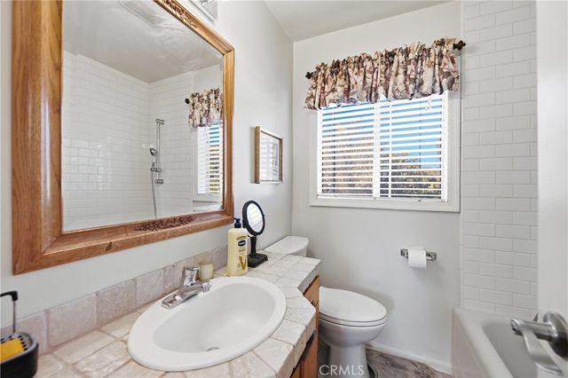 23520 EHLERS, Chatsworth, CA 91311