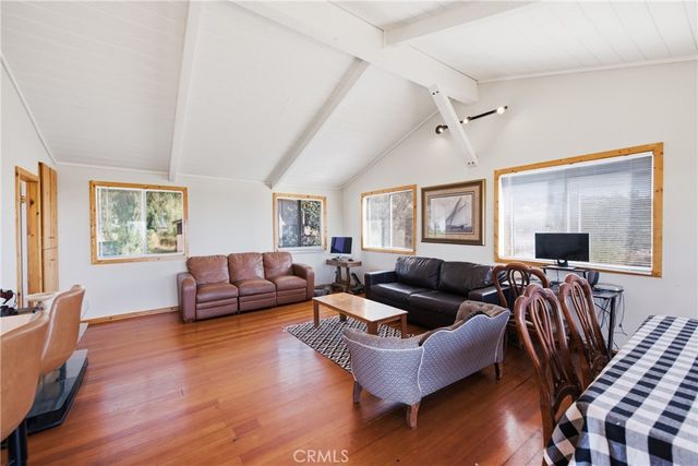 23520 EHLERS, Chatsworth, CA 91311
