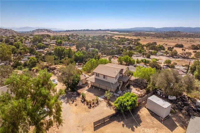 23520 EHLERS, Chatsworth, CA 91311