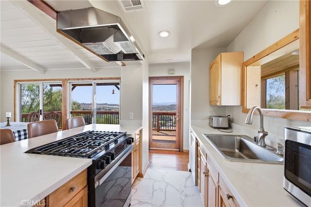 23520 EHLERS, Chatsworth, CA 91311