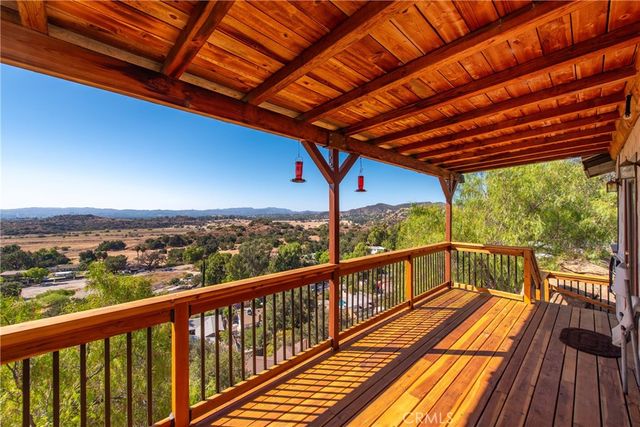 23520 EHLERS, Chatsworth, CA 91311