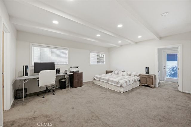 23520 EHLERS, Chatsworth, CA 91311