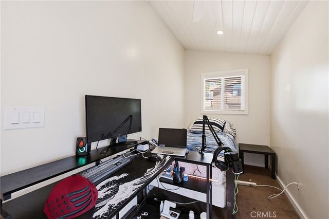23520 EHLERS, Chatsworth, CA 91311