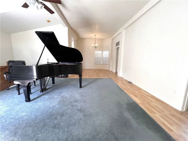 11401 Topanga Canyon 23, Chatsworth, CA 91311