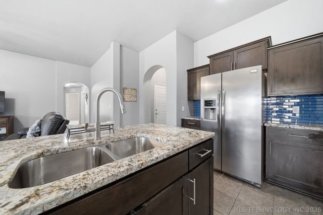 1929 E 133rd Court, Bixby, OK 74008