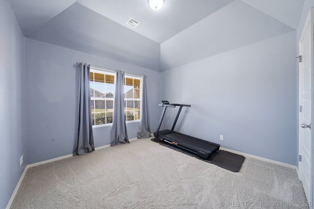 1929 E 133rd Court, Bixby, OK 74008