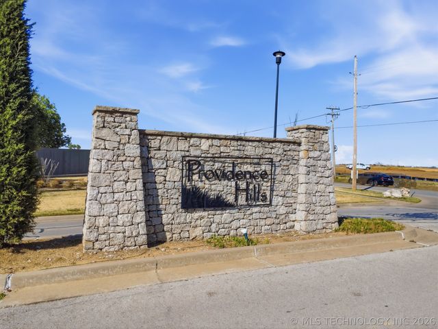 1929 E 133rd Court, Bixby, OK 74008