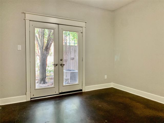 5305 Nett Street A, Houston, TX 77007