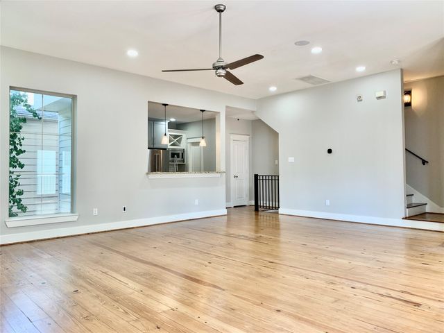 5305 Nett Street A, Houston, TX 77007