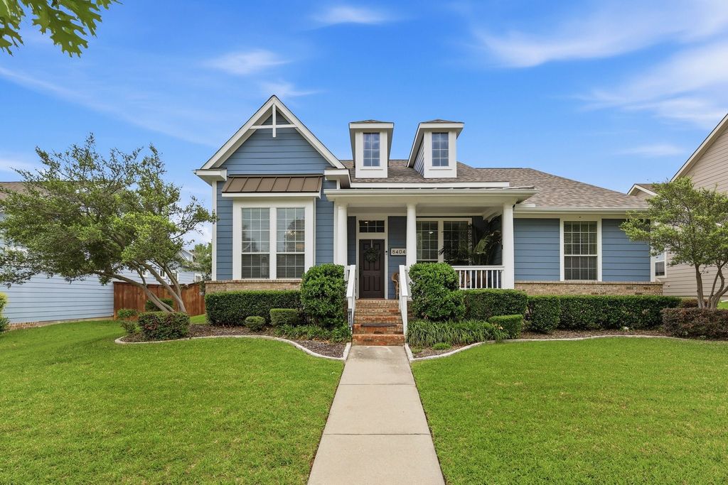 8404 Bridge Street, North Richland Hills, TX 76180