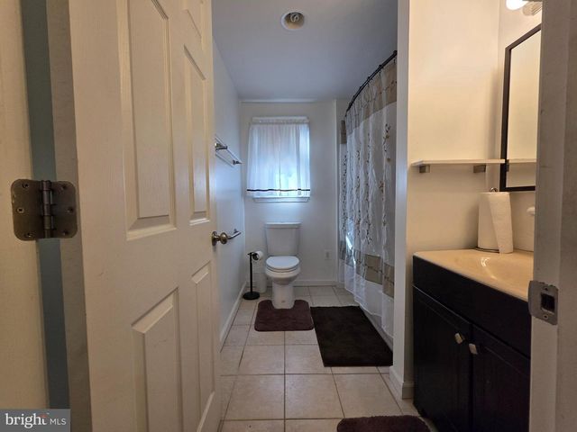 6000 GLEN FALLS AVE, Baltimore, MD 21206