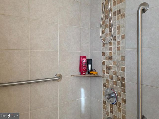 6000 GLEN FALLS AVE, Baltimore, MD 21206