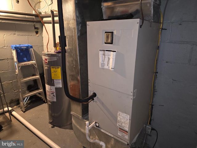 6000 GLEN FALLS AVE, Baltimore, MD 21206