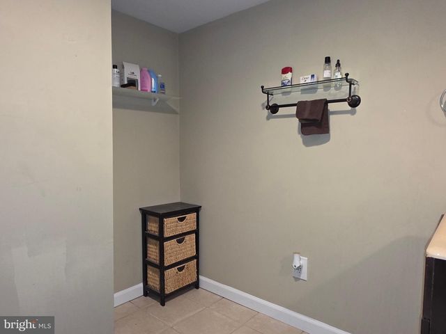 6000 GLEN FALLS AVE, Baltimore, MD 21206