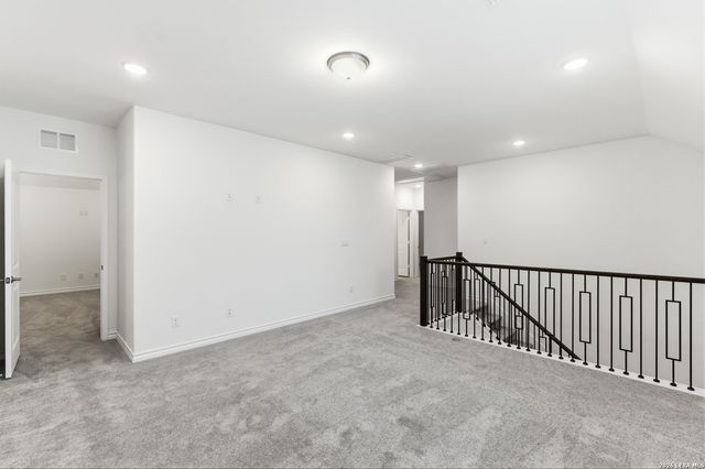 4056 Paddock Trail, Seguin, TX 78155