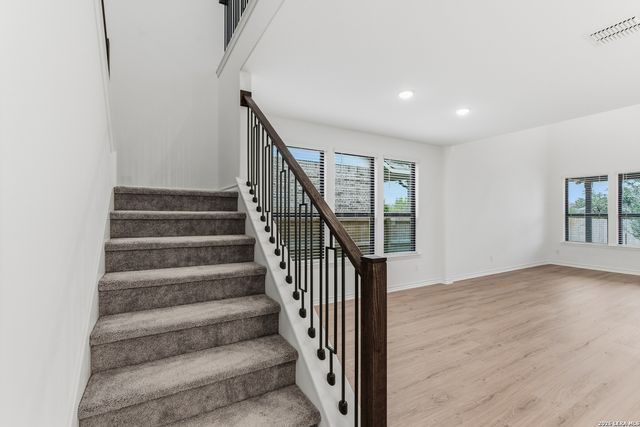 4056 Paddock Trail, Seguin, TX 78155