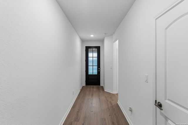 4056 Paddock Trail, Seguin, TX 78155