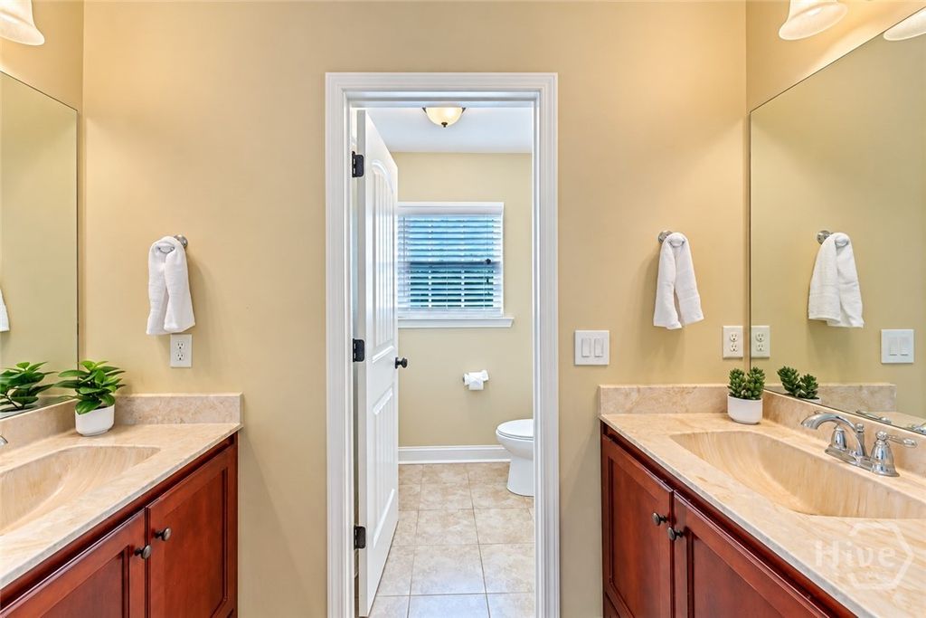 Image 26 of property listing at 30 Bowridge Drive, Richmond Hill, GA 31324