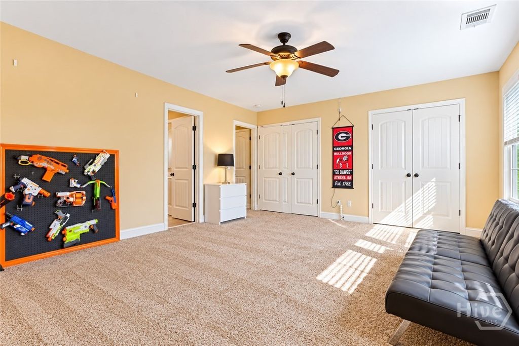 Image 27 of property listing at 30 Bowridge Drive, Richmond Hill, GA 31324
