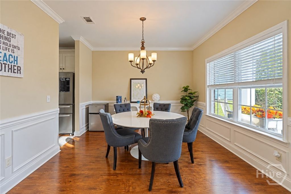 Image 6 of property listing at 30 Bowridge Drive, Richmond Hill, GA 31324