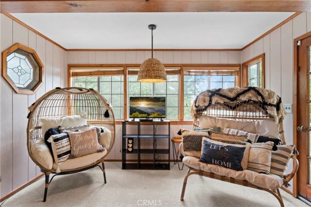 633 Arth Drive, Crestline, CA 92325