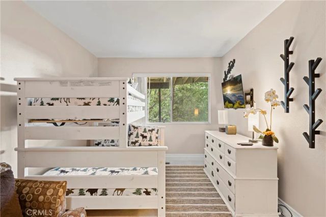 633 Arth Drive, Crestline, CA 92325