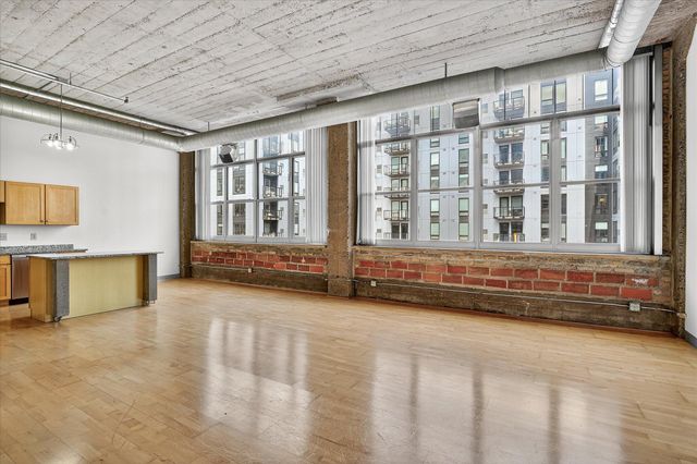 521 S 7th Street 510, Minneapolis, MN 55415