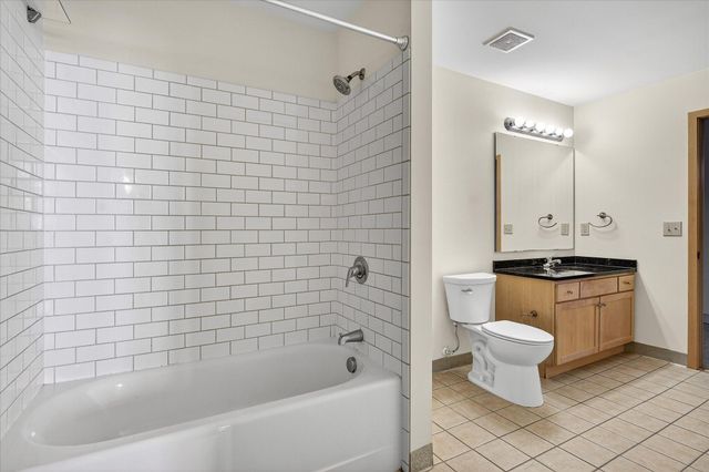 521 S 7th Street 510, Minneapolis, MN 55415