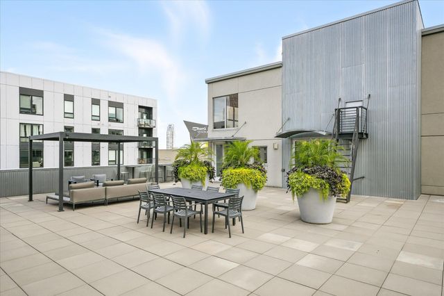 521 S 7th Street 510, Minneapolis, MN 55415