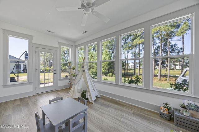 524 Moss Lake Lane, Holly Ridge, NC 28445